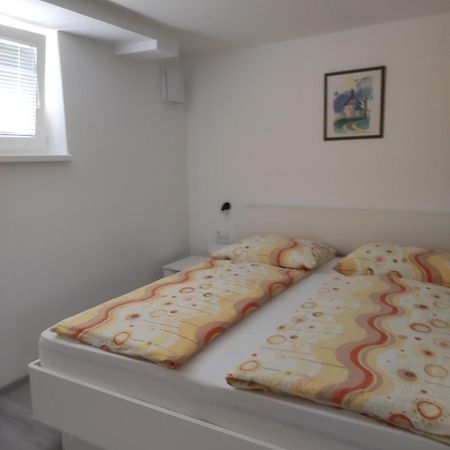 בוהין Apartments Francka מראה חיצוני תמונה